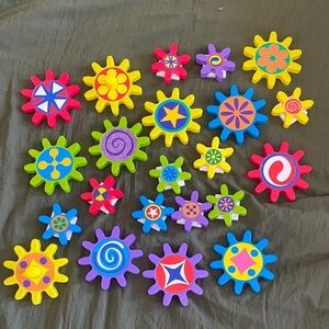 Lakeshore Learning Turn & Learn Magnetic Gears Set